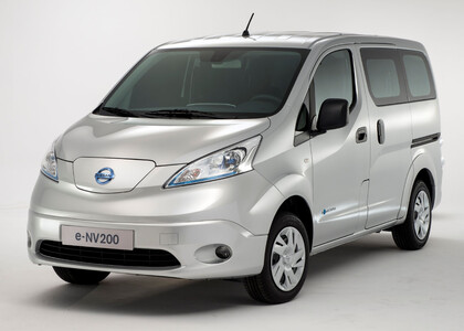 Ворсовые коврики на Nissan e-NV200 2014 - 2019 в Якутске